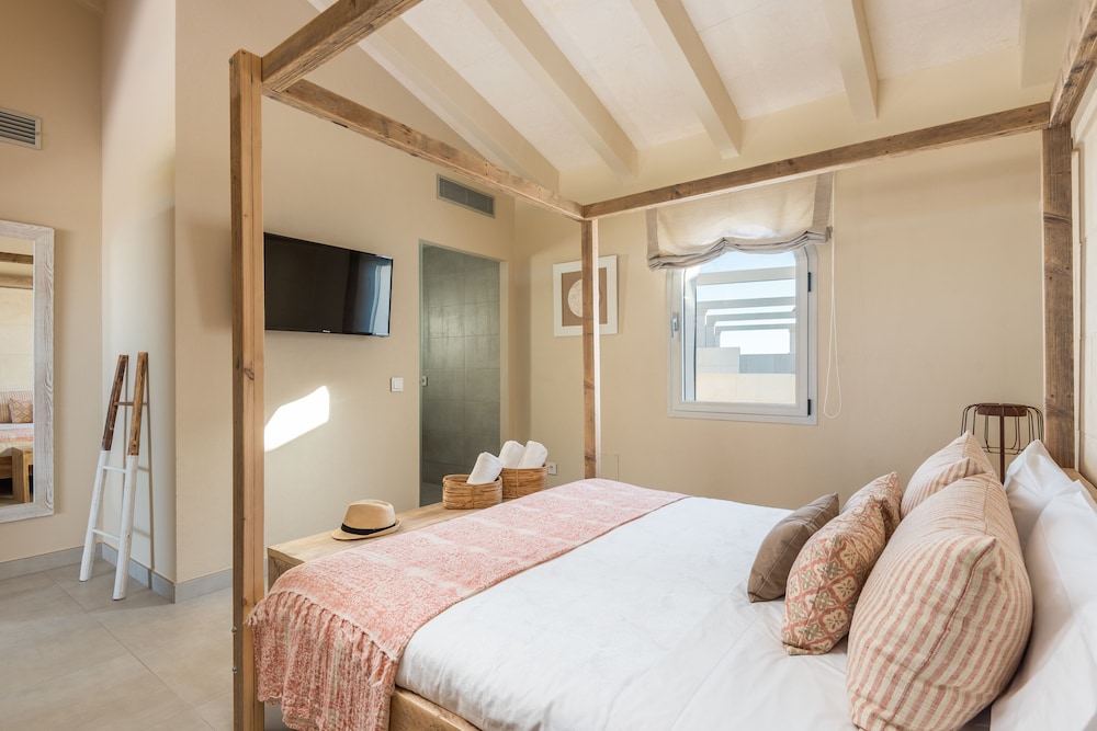 DELUXE, SUITE, TERRACE