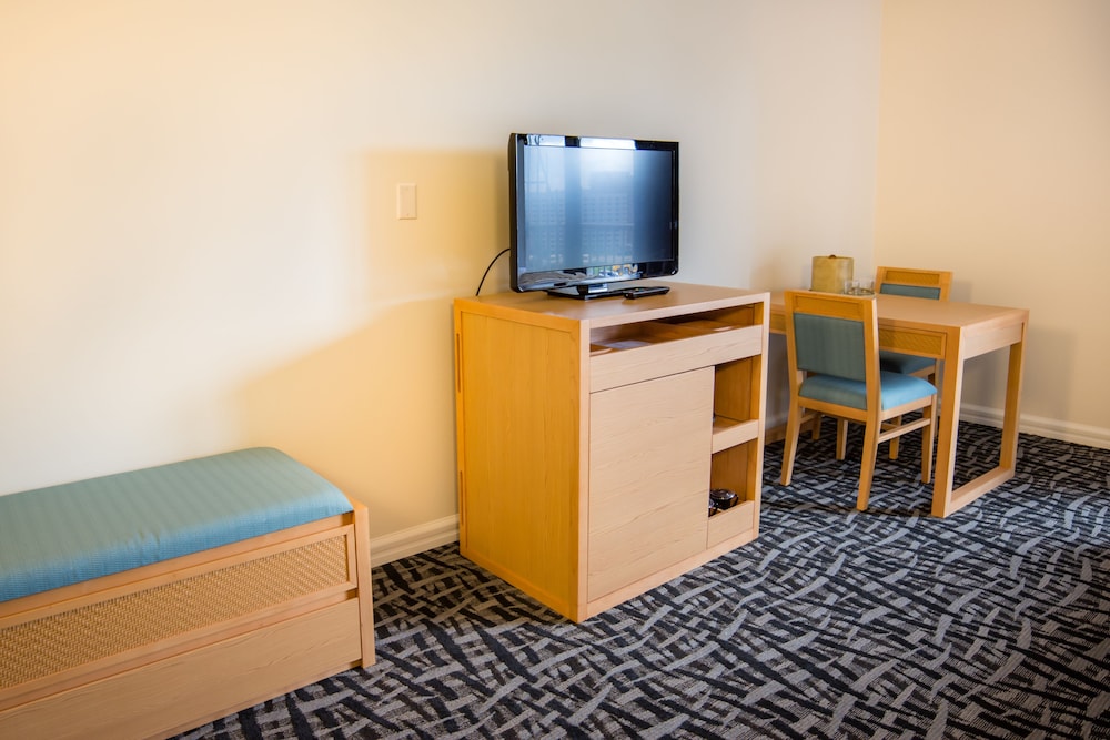 Bayview Hotel Guam 36/50