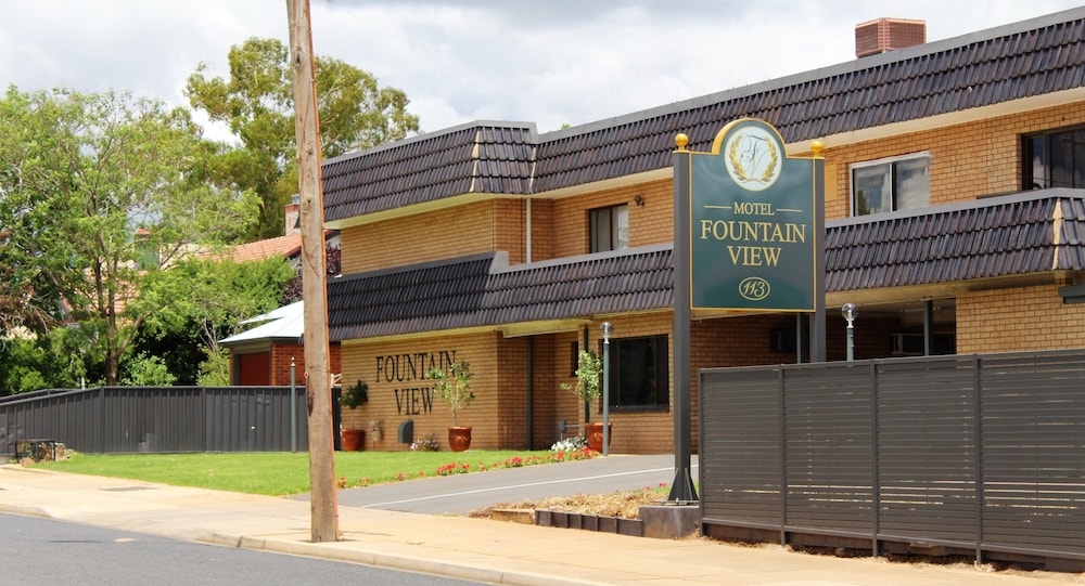 Fountain View Motel 1/37