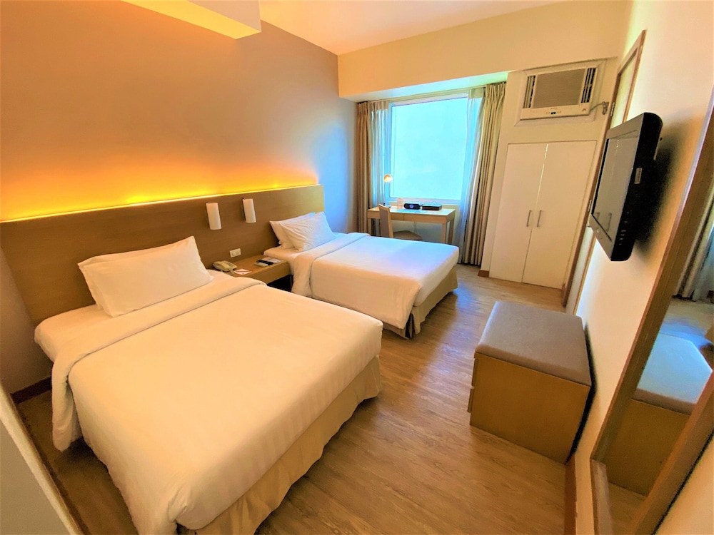 One Pacific Place Serviced Residences 11/38