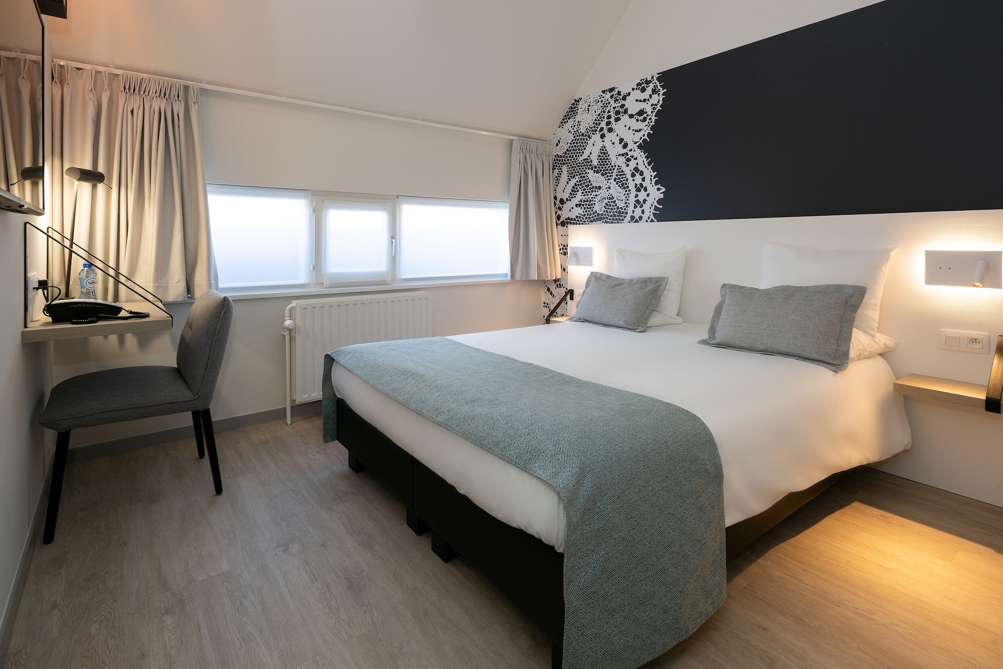 COMFORT, DOUBLE BED