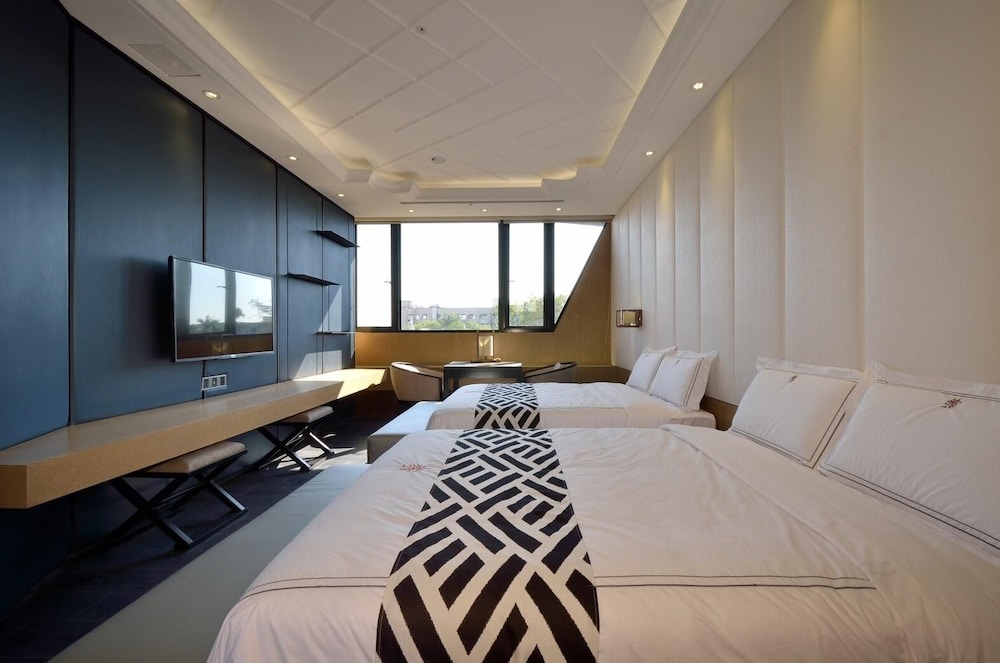 STANDARD, DOUBLE BED