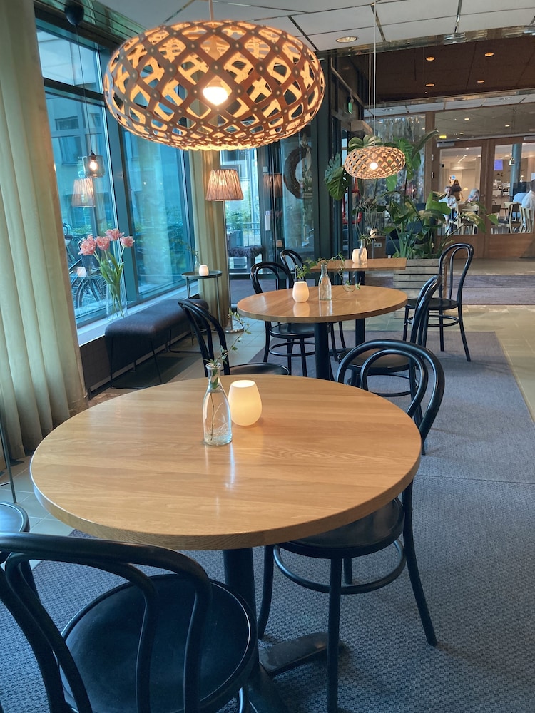 Hotell Björken 44/51