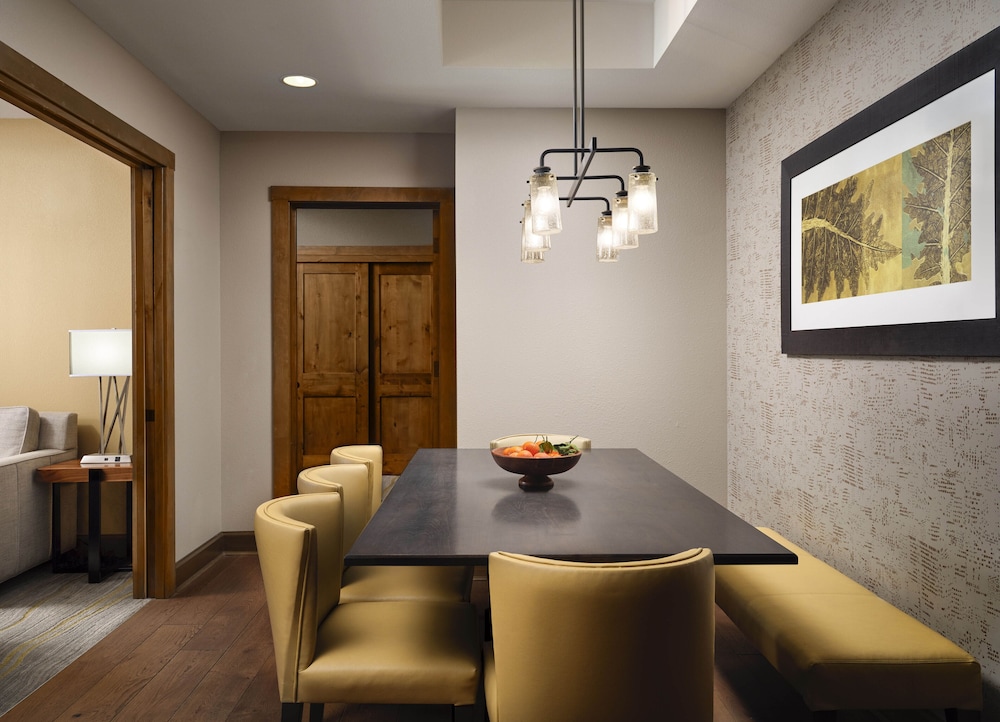 Hyatt Vacation Club at Northstar Lodge 31/50