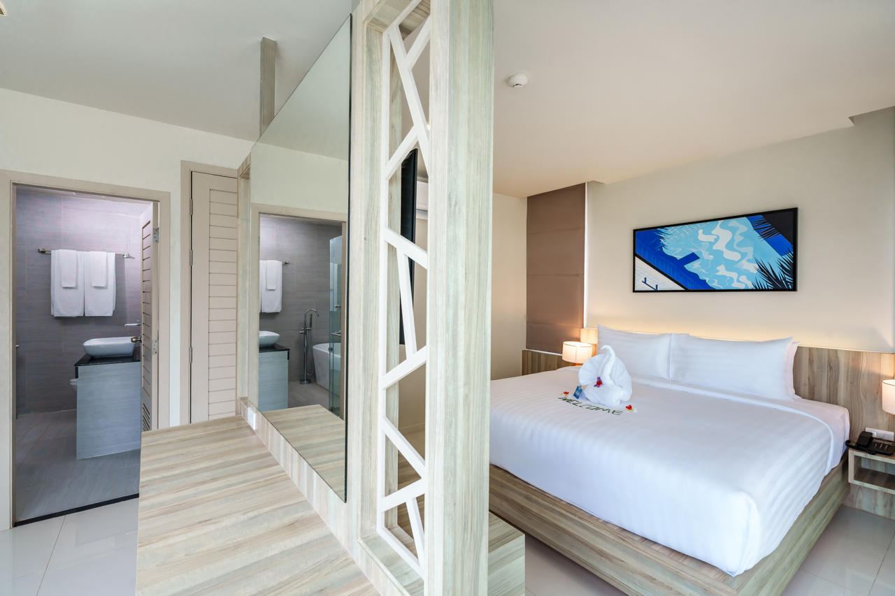 Aqua Maya Phuket 30/57