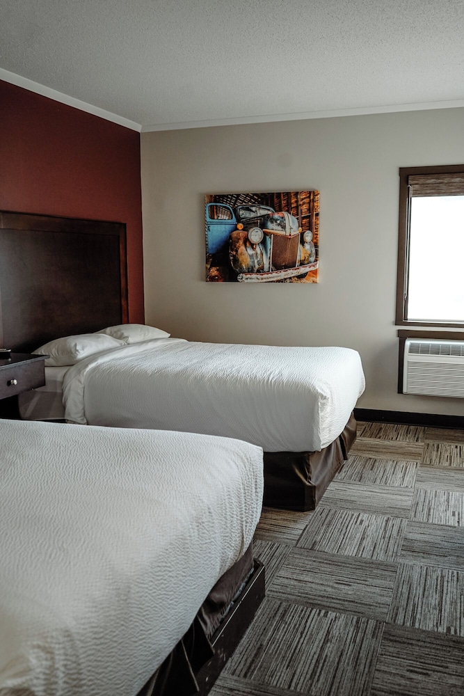 Homestead Inn & Suites 9/44