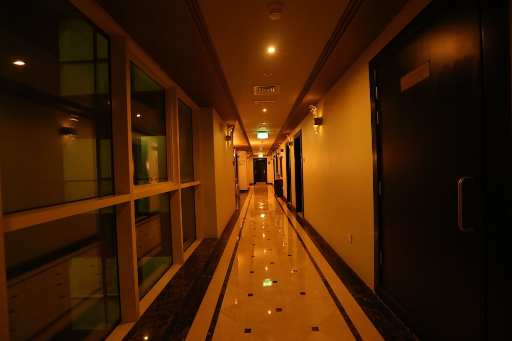 Dunes Apartment Oud Metha 65/69