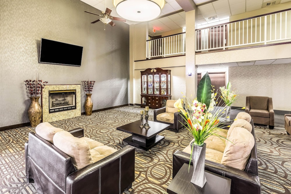 Quality Inn West Plains MO 32/42