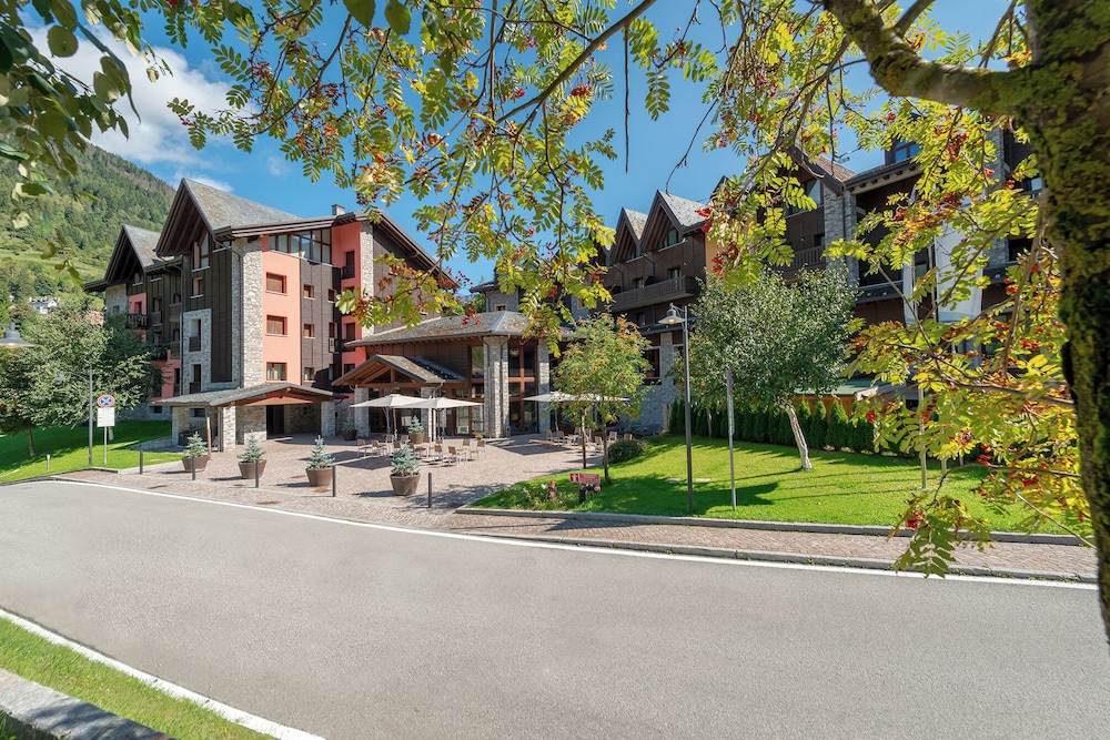 Blu Hotel Acquaseria 50/55