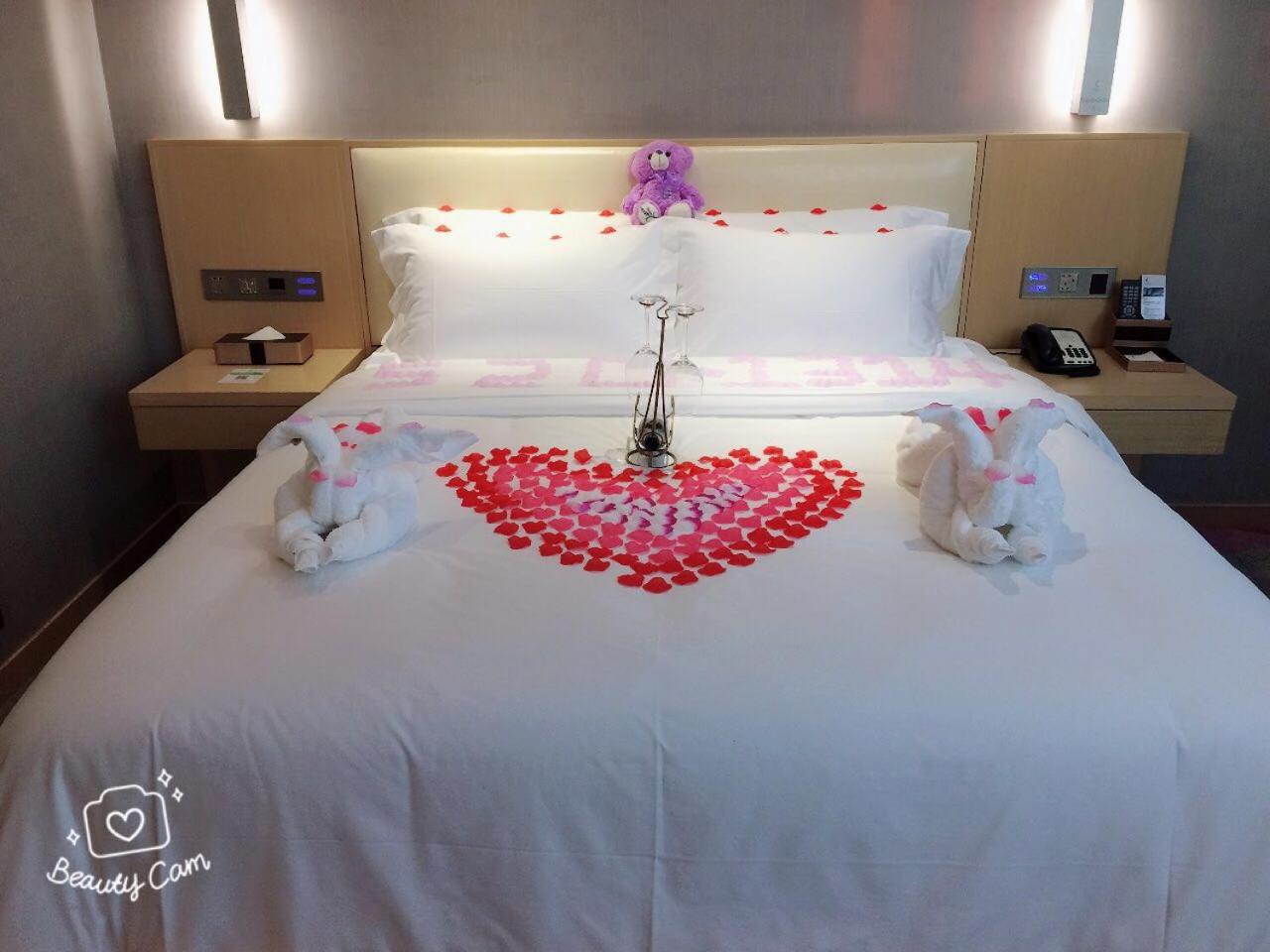 Lavande Hotels (Shanghai Jiading Xincheng Stadium) 20/93