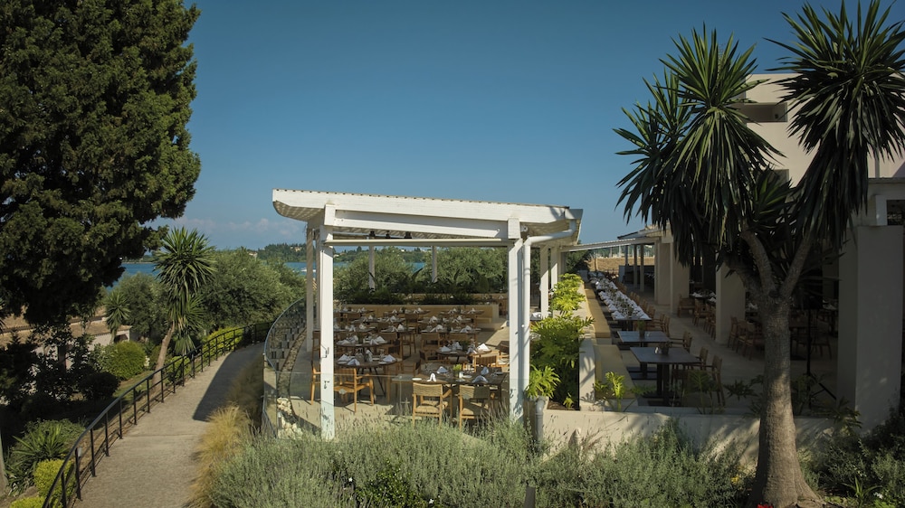 Hyatt Ziva Corfu 6/76