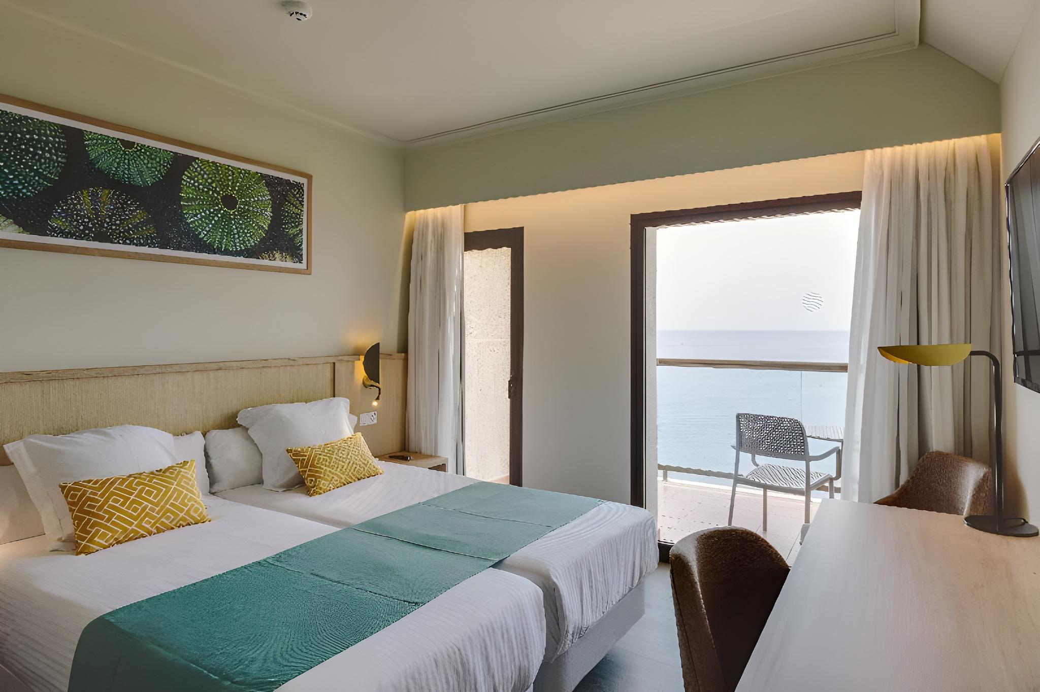 Room, King Bed, Sea View