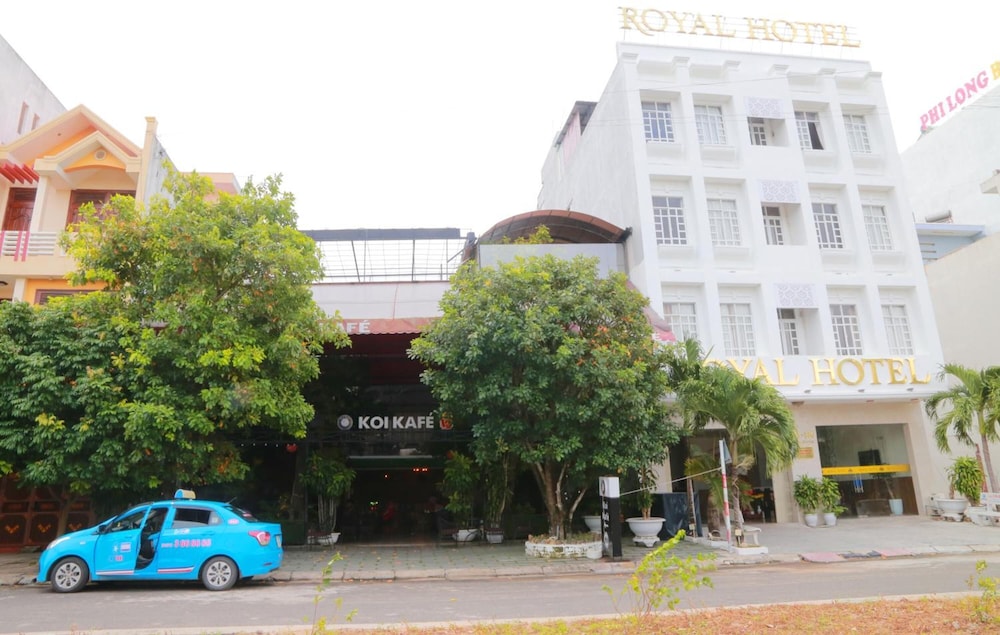 Royal Hotel 39/41