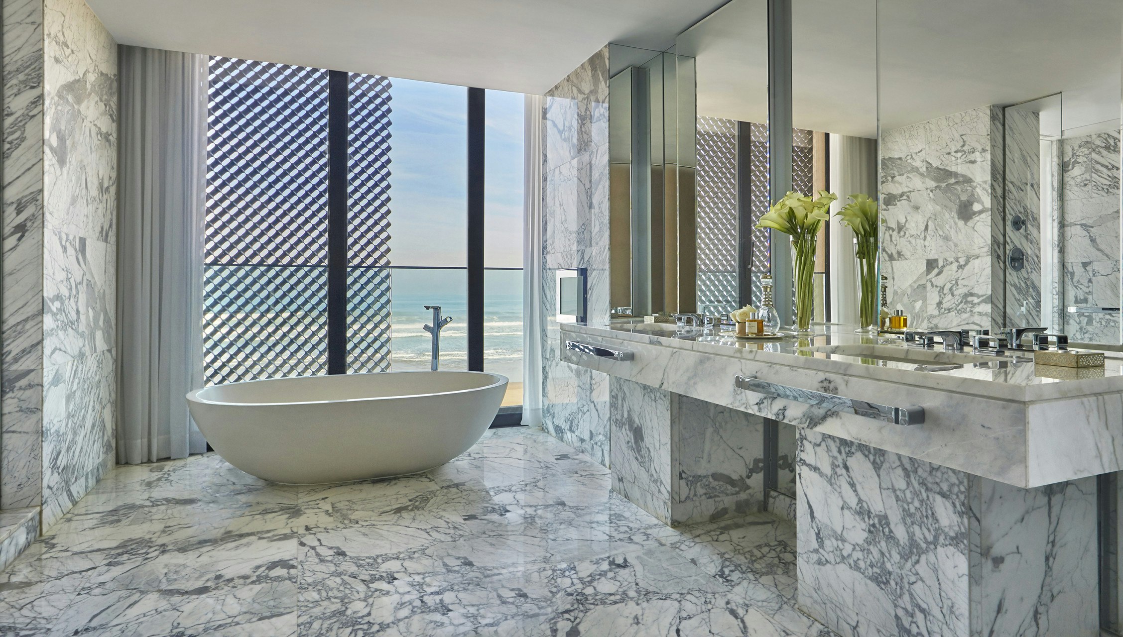 Four Seasons Hotel Casablanca 85/86