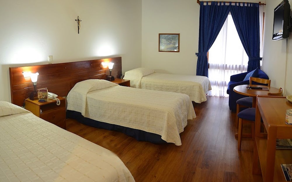 Hotel Casa de los Fundadores 4/31