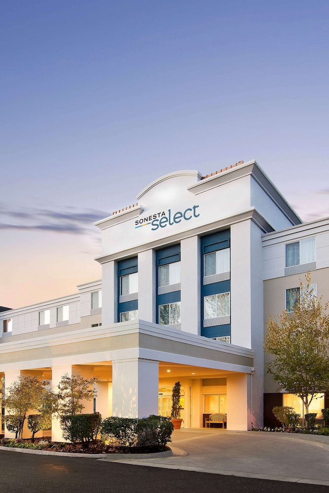 Sonesta Select Seattle Renton 1/16
