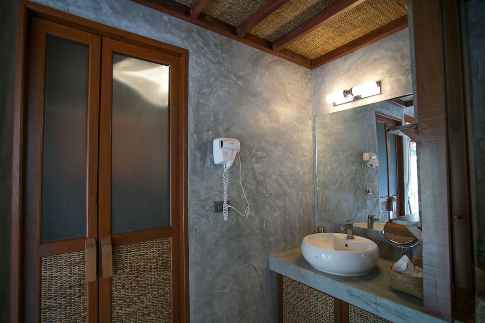 Sai Daeng Resort 70/71