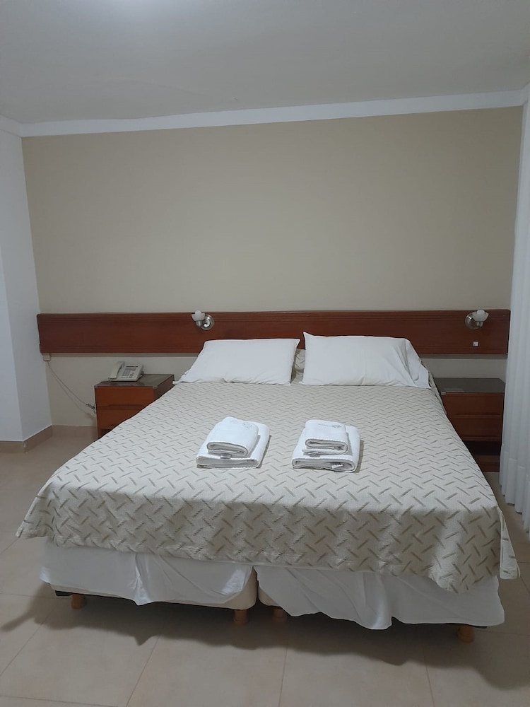 Intersur Villa Gesell 20/35