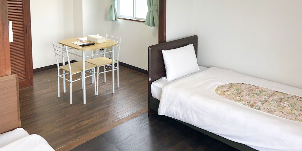 Sunset Hills Inn Naha 23/50