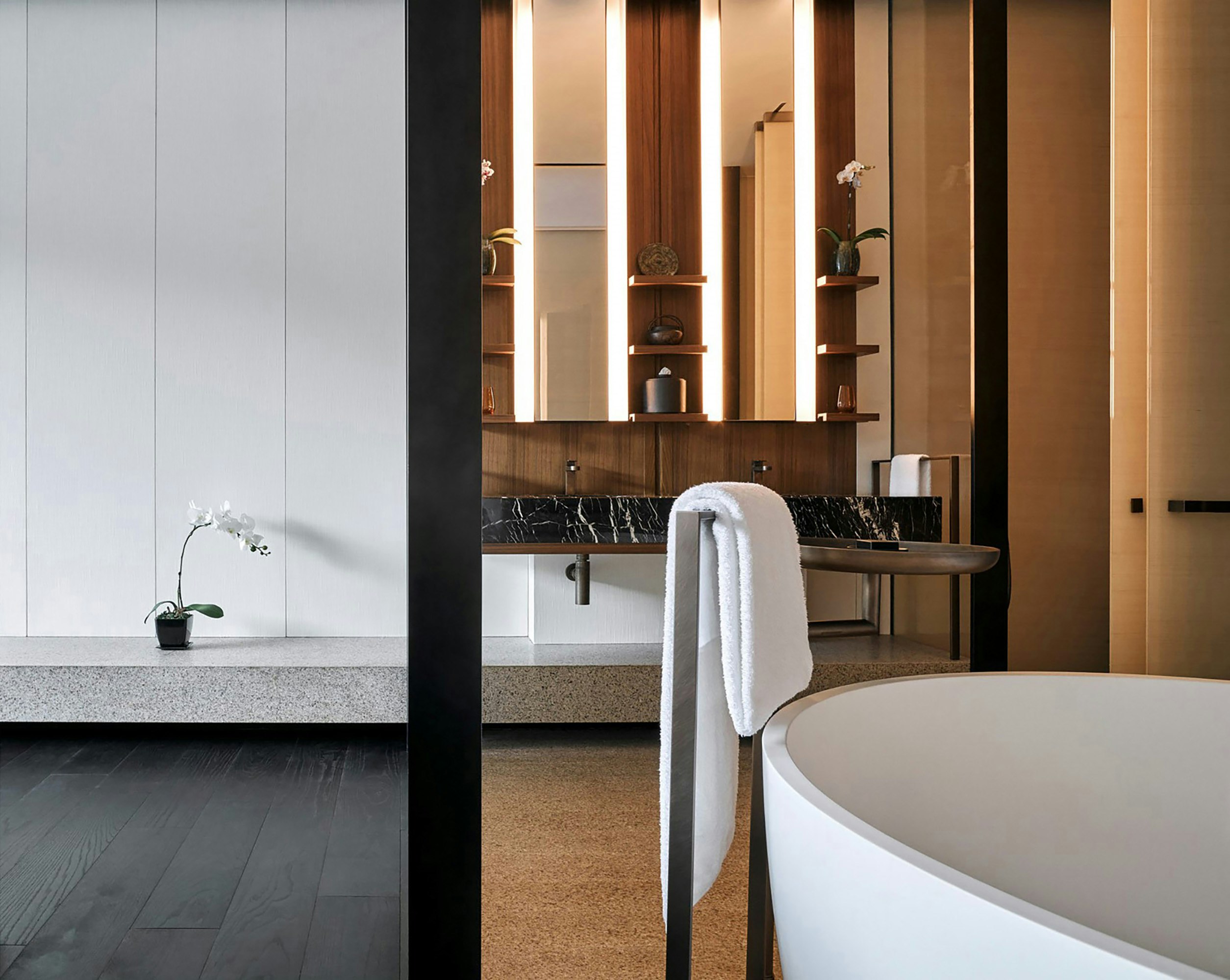 Studio, King Bed, Water Front, Garden View