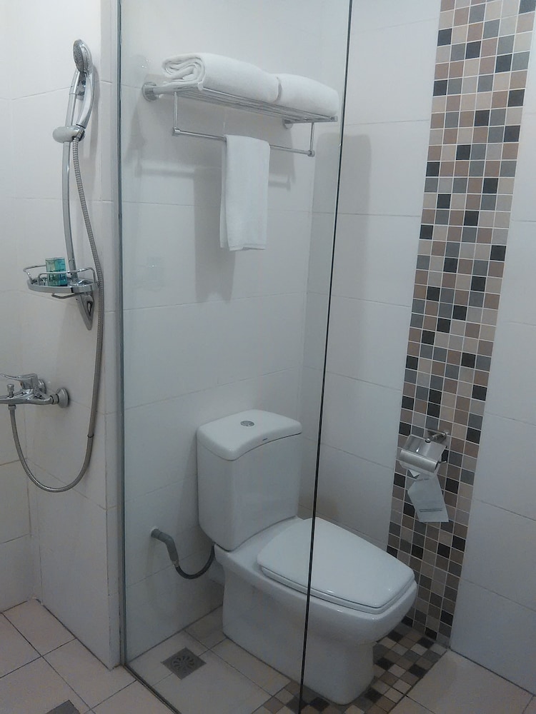 Hotel Puri 36 17/48
