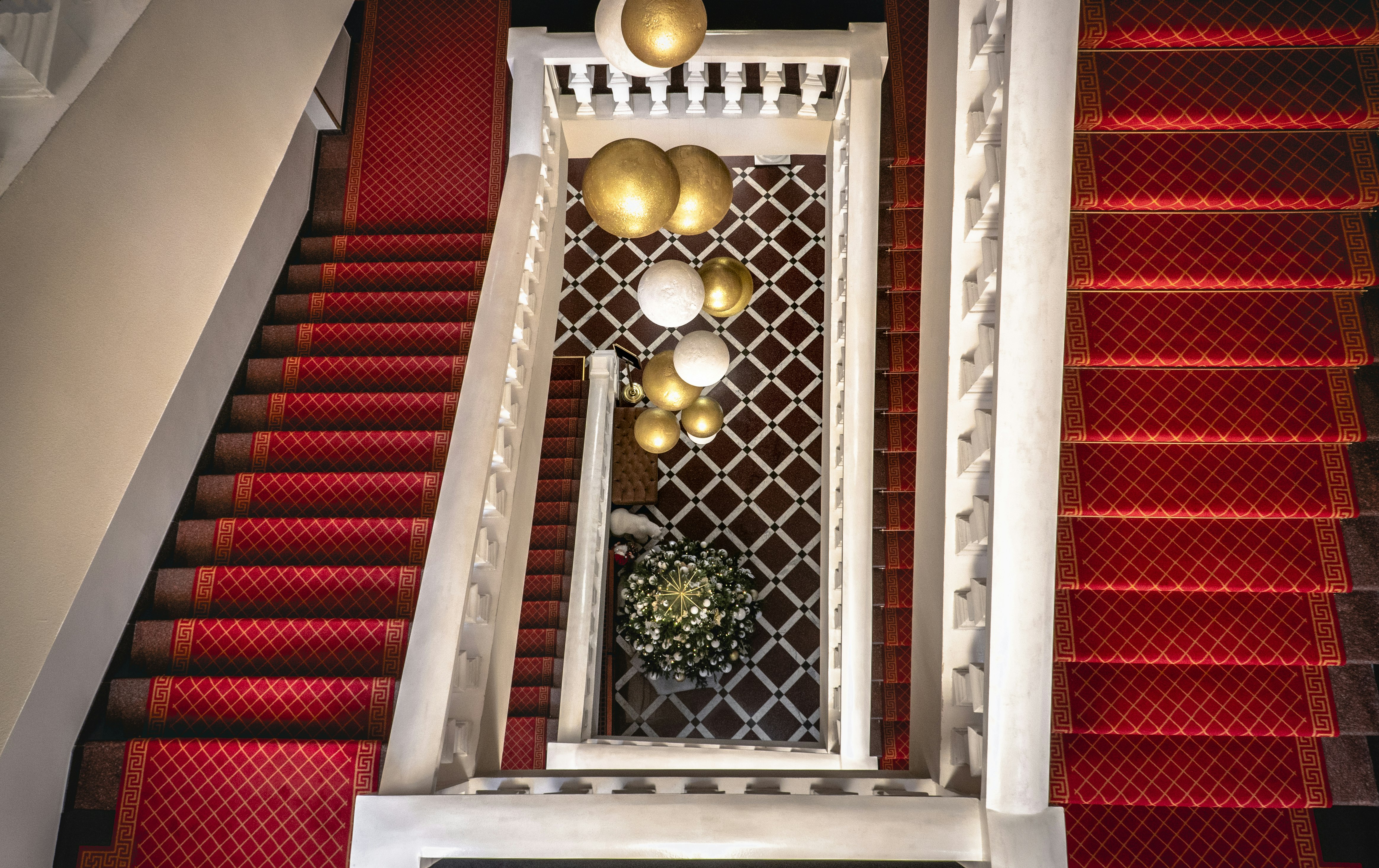 GRAND HOTEL YEREVAN 6/65