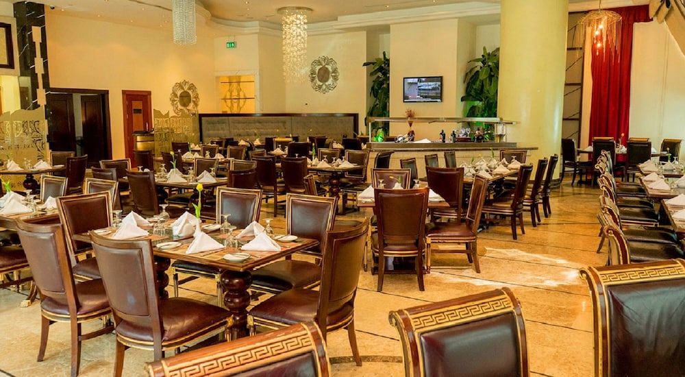 restaurant-cafeteria