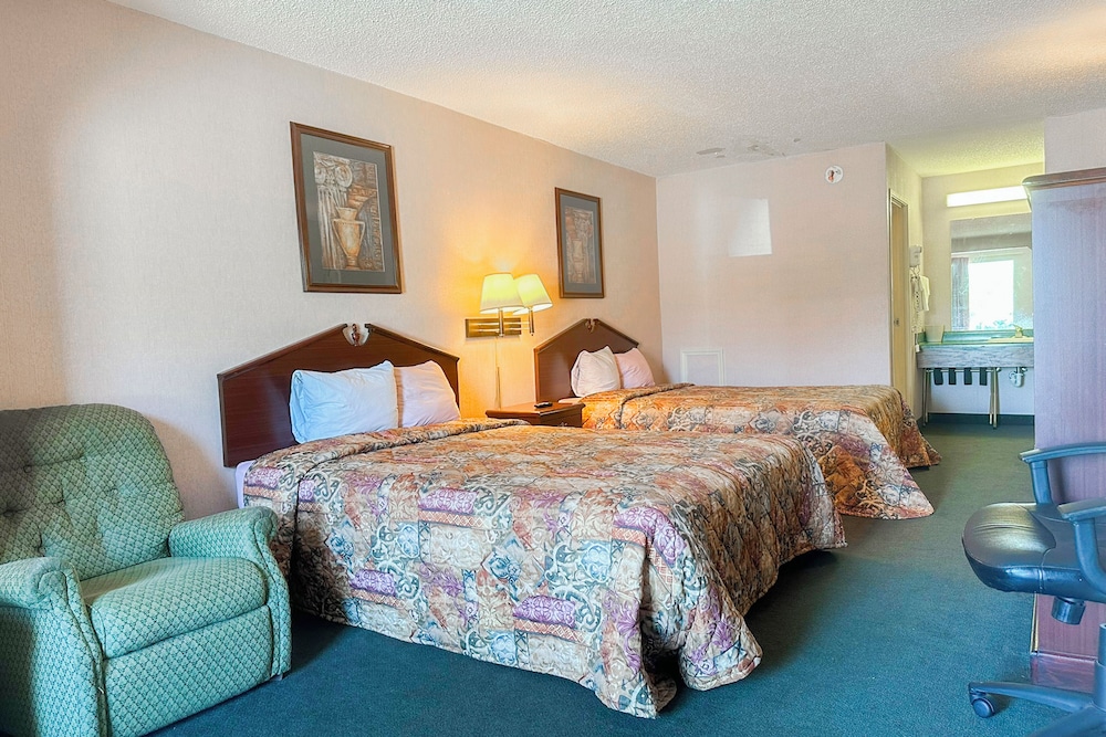 2 Full Beds Non-Smoking