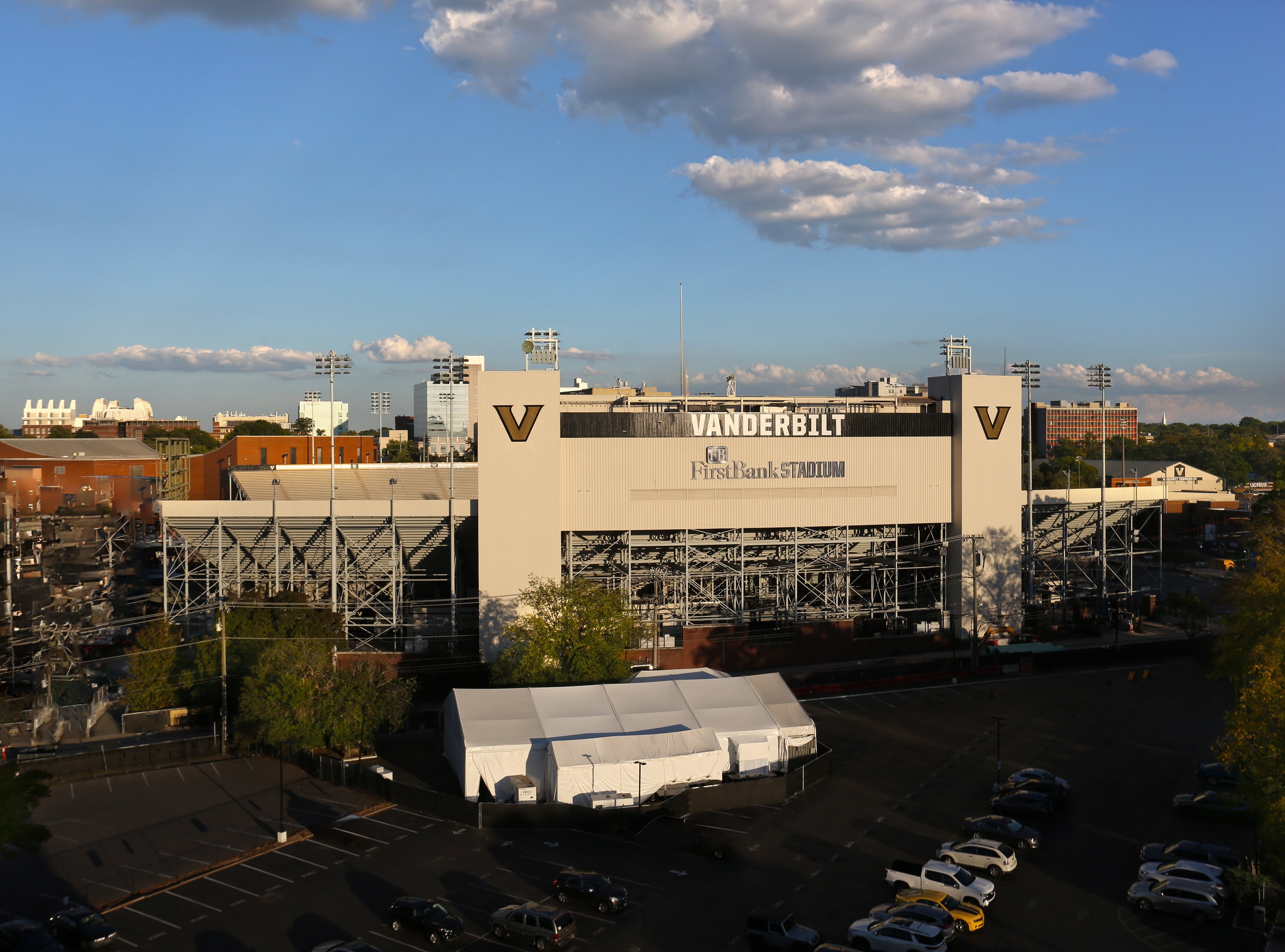 Holiday Inn Nashville-Vanderbilt (Dwtn) 78/82