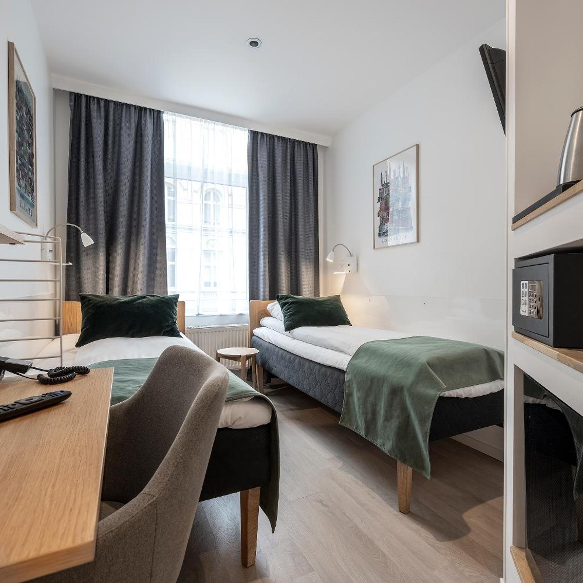 Twin room