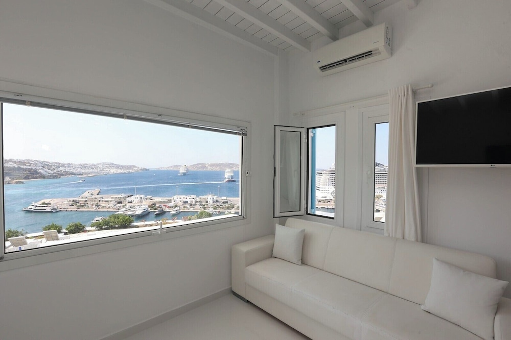 Adikri Villas and Studios 22/50