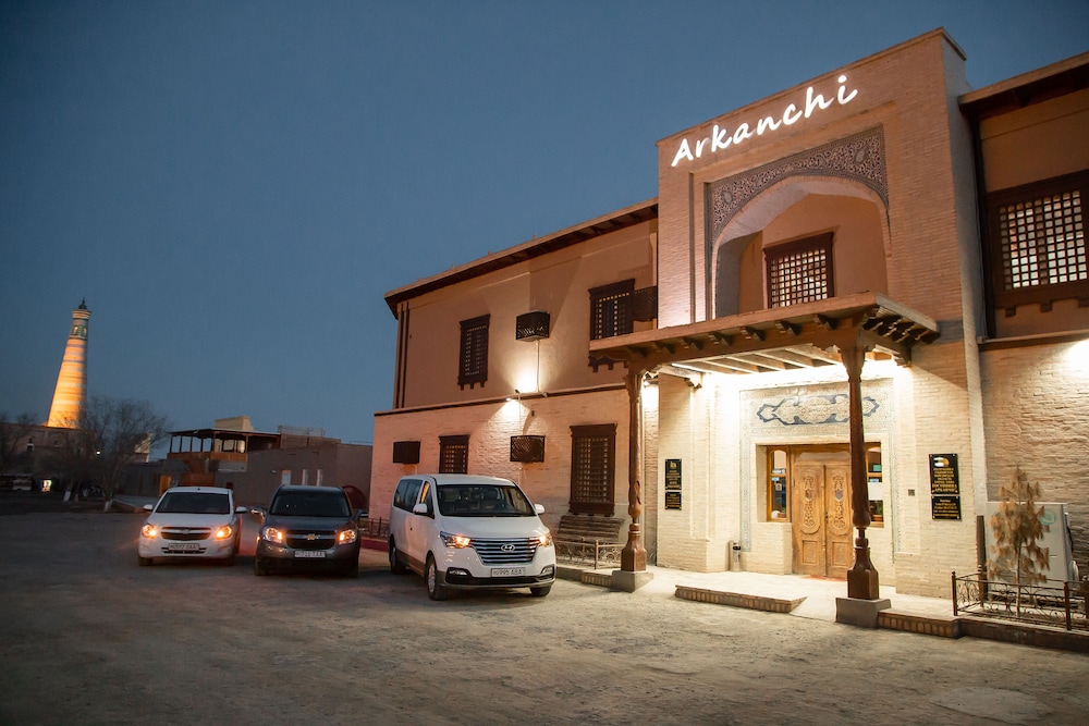 Arkanchi Hotel 38/48