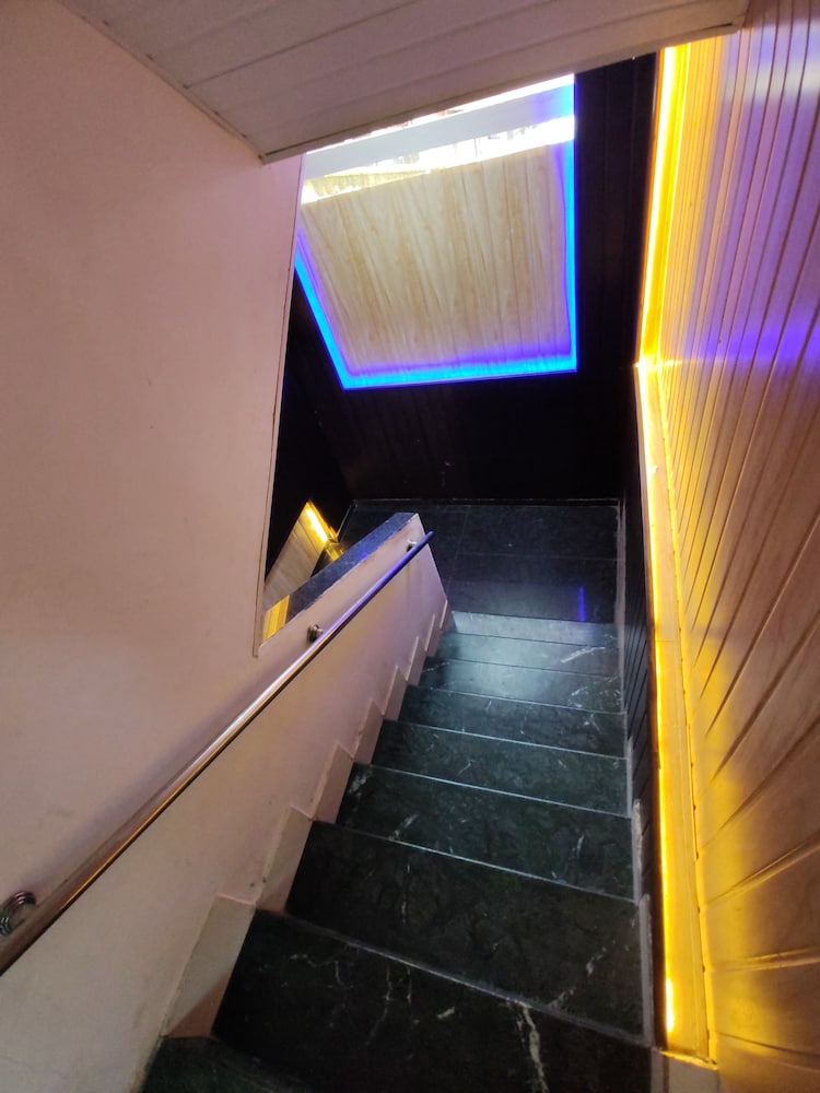 Hotel Sai Samrat Inn 24/32