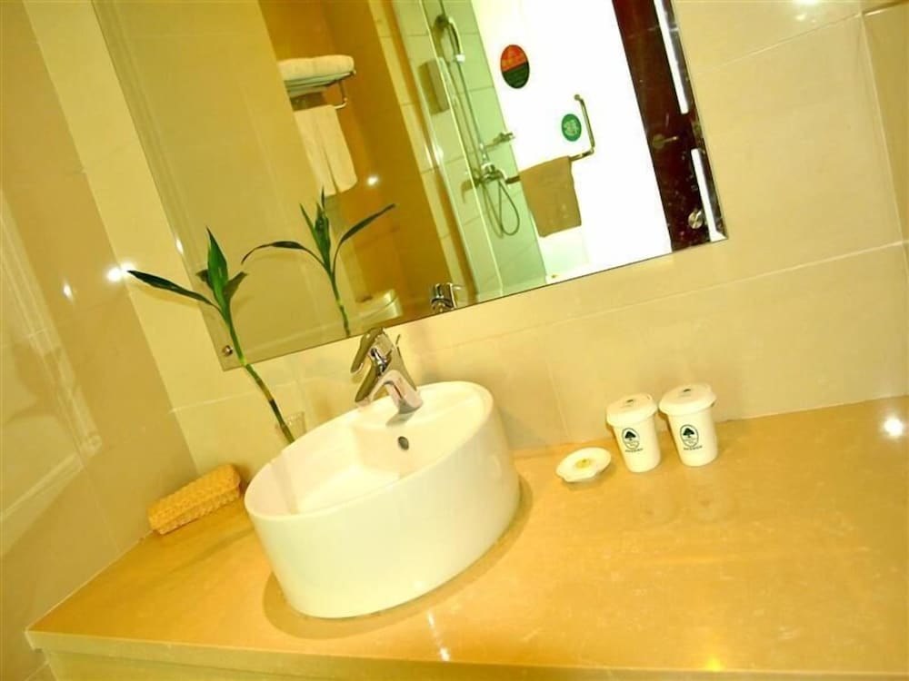 Greentree Inn Zhoushan Xincheng Business Hotel 48/49