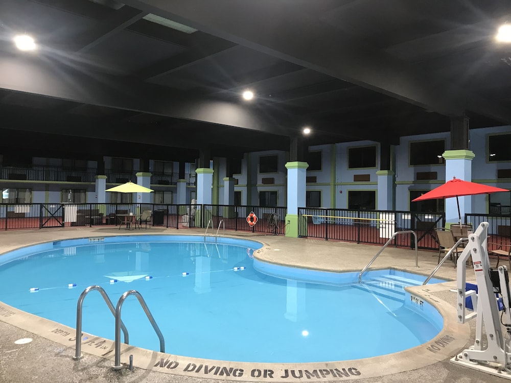 Quality Inn Vincennes 5/27