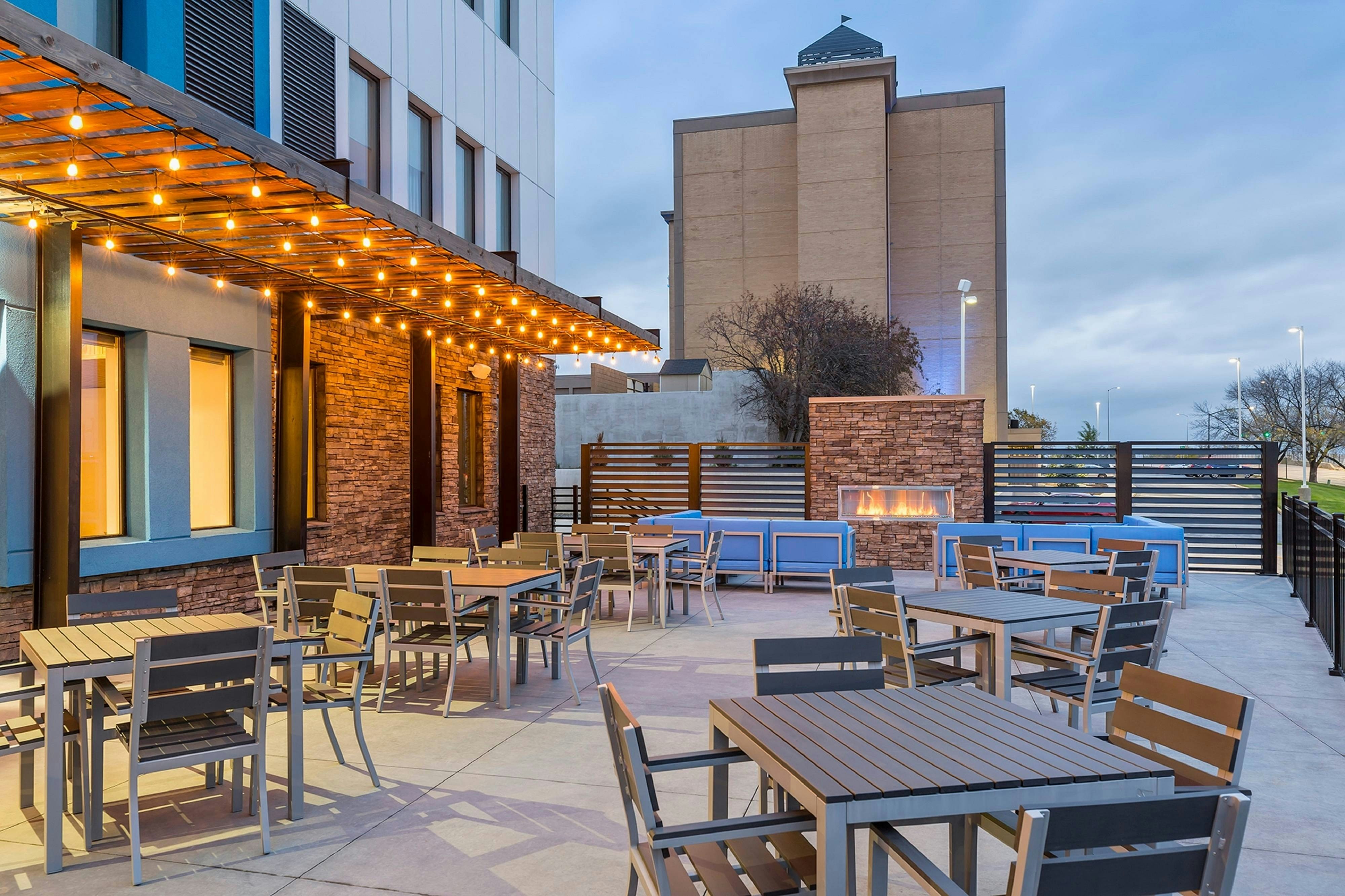 Fairfield Inn & Suites By Marriott Des Moines Downtown 24/31