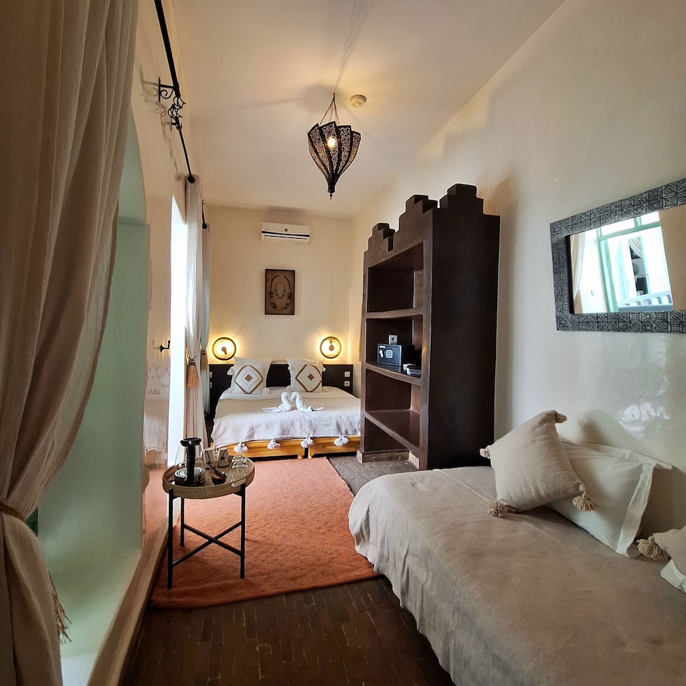 Riad el Grably 17/69