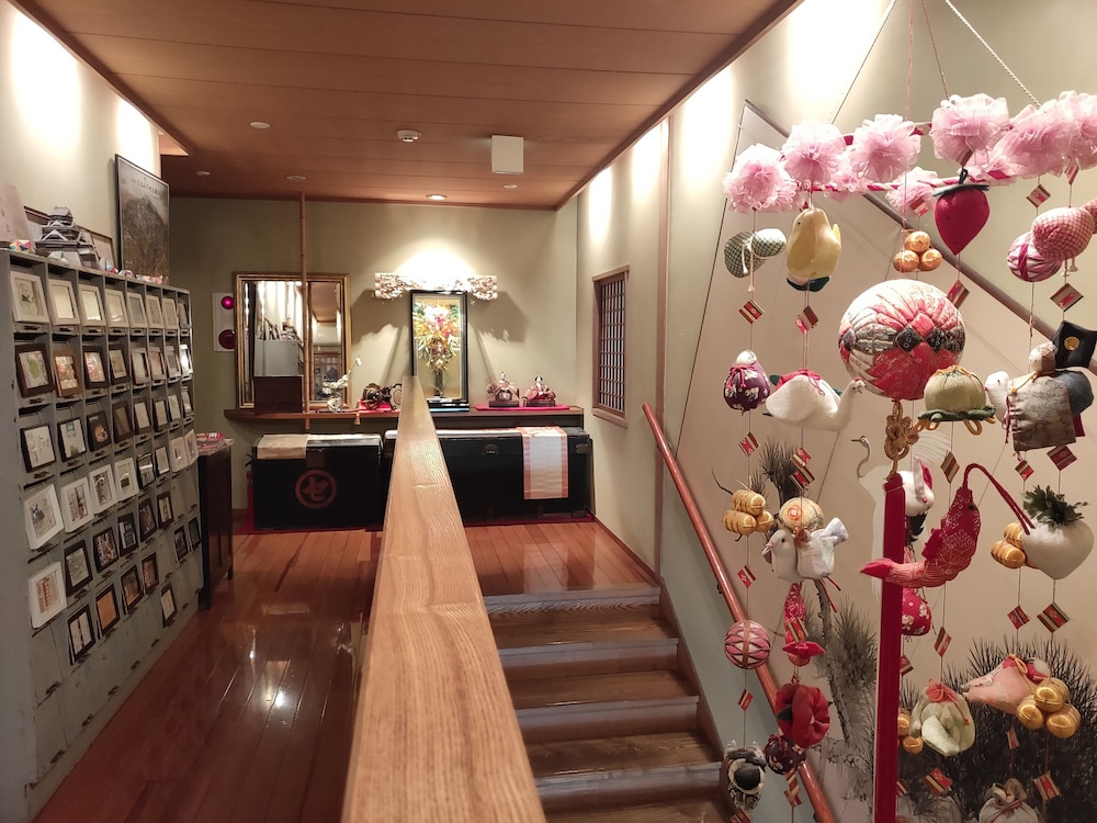 Dyeing And Hostel Nakashimaya - Caters To Women 45/55