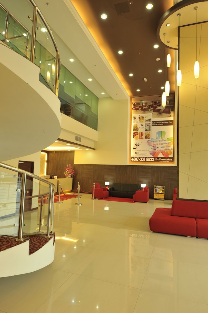 Hallmark Regency Hotel 18/27