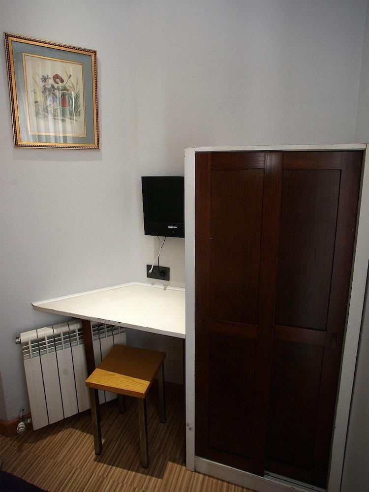 Hostal Centro 2/27