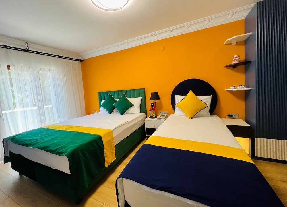 Apex Hotel 29/64