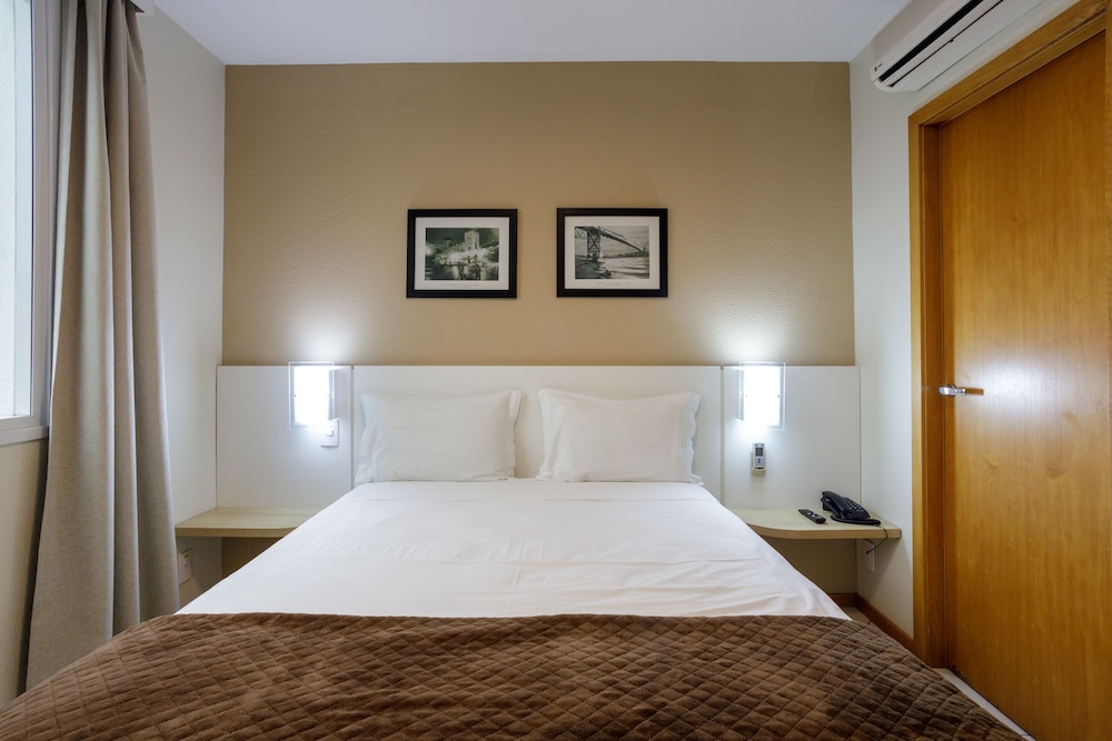 STANDARD, DOUBLE BED