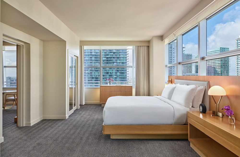 1 Bedroom, Suite, King Bed