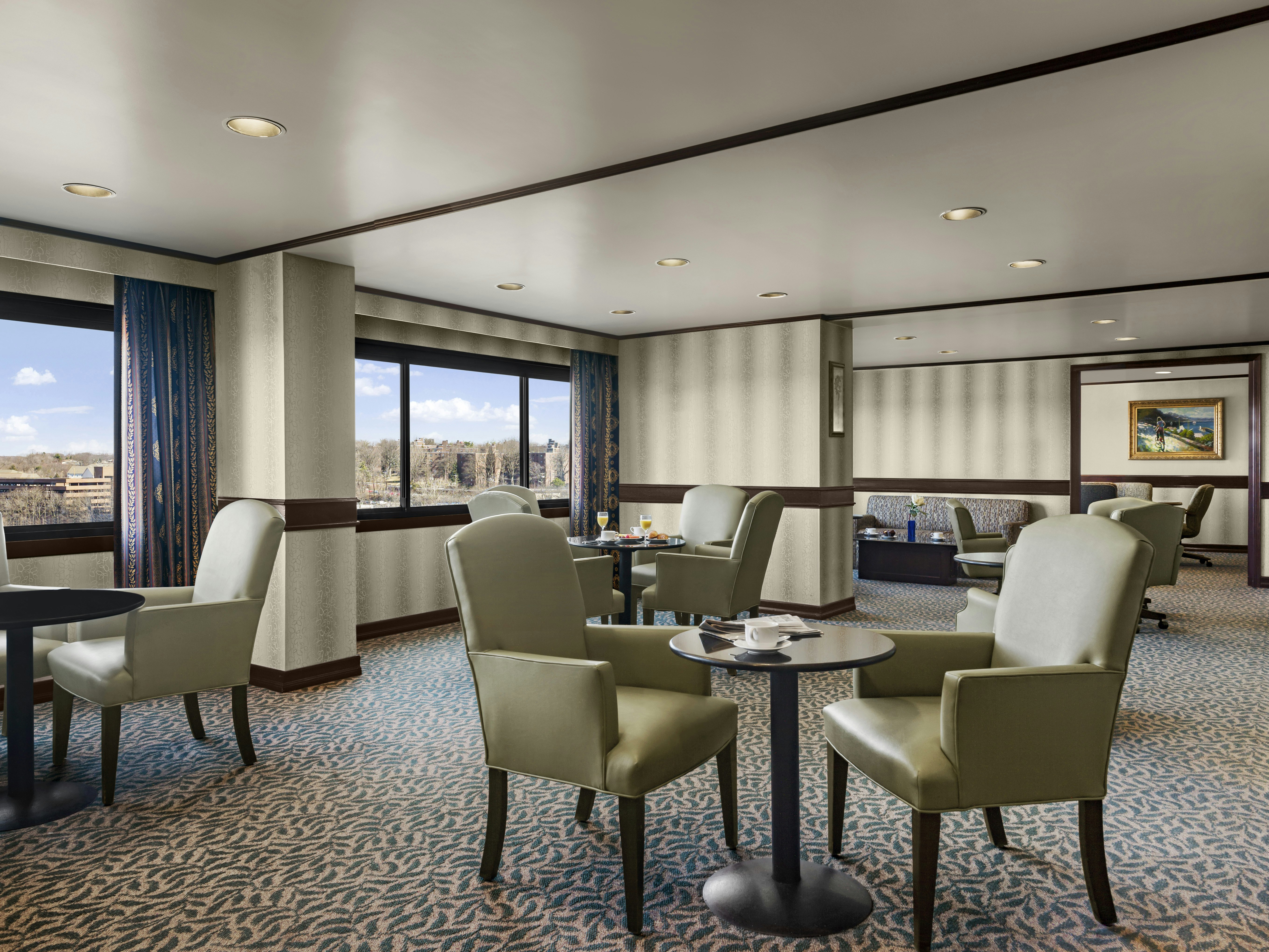 DoubleTree by Hilton Hotel Fort Lee - George Washington Bridge 5/10