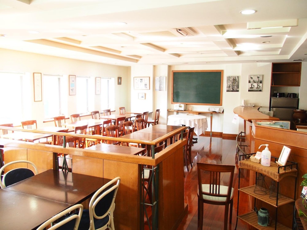 Sanside Hotel 46/56