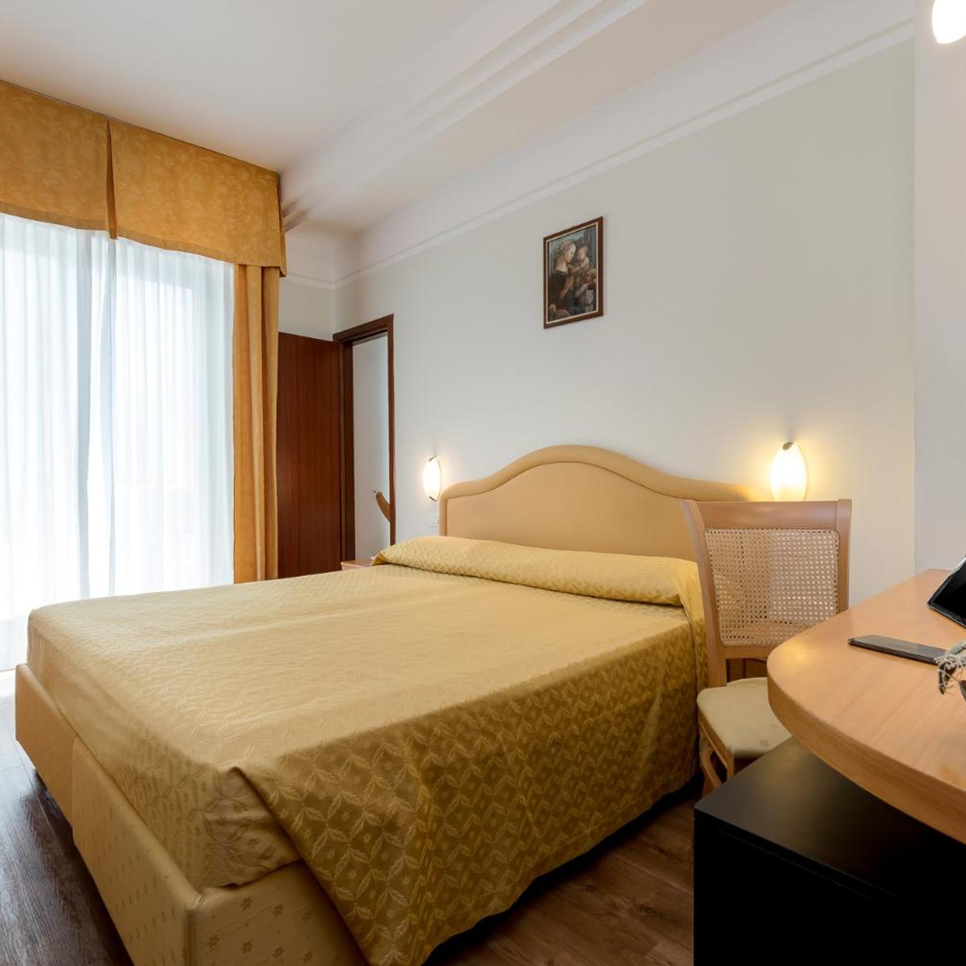 Room, Quadruple, Balcony