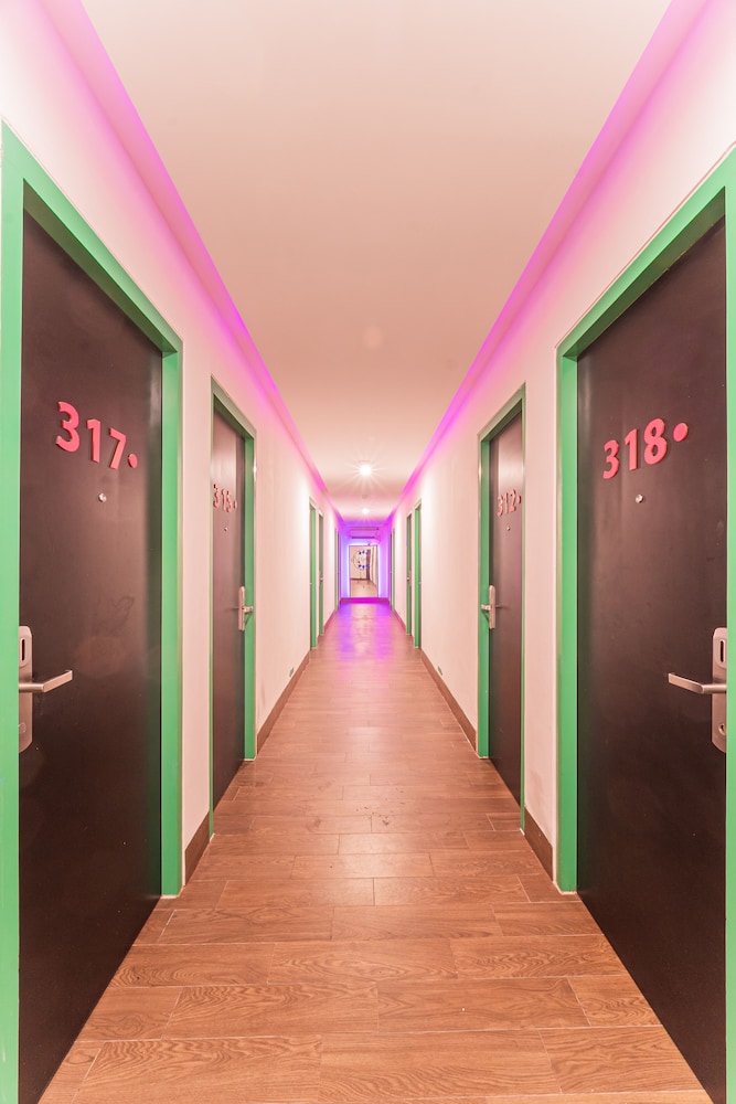 J.ICON HIP HOTEL 4/53