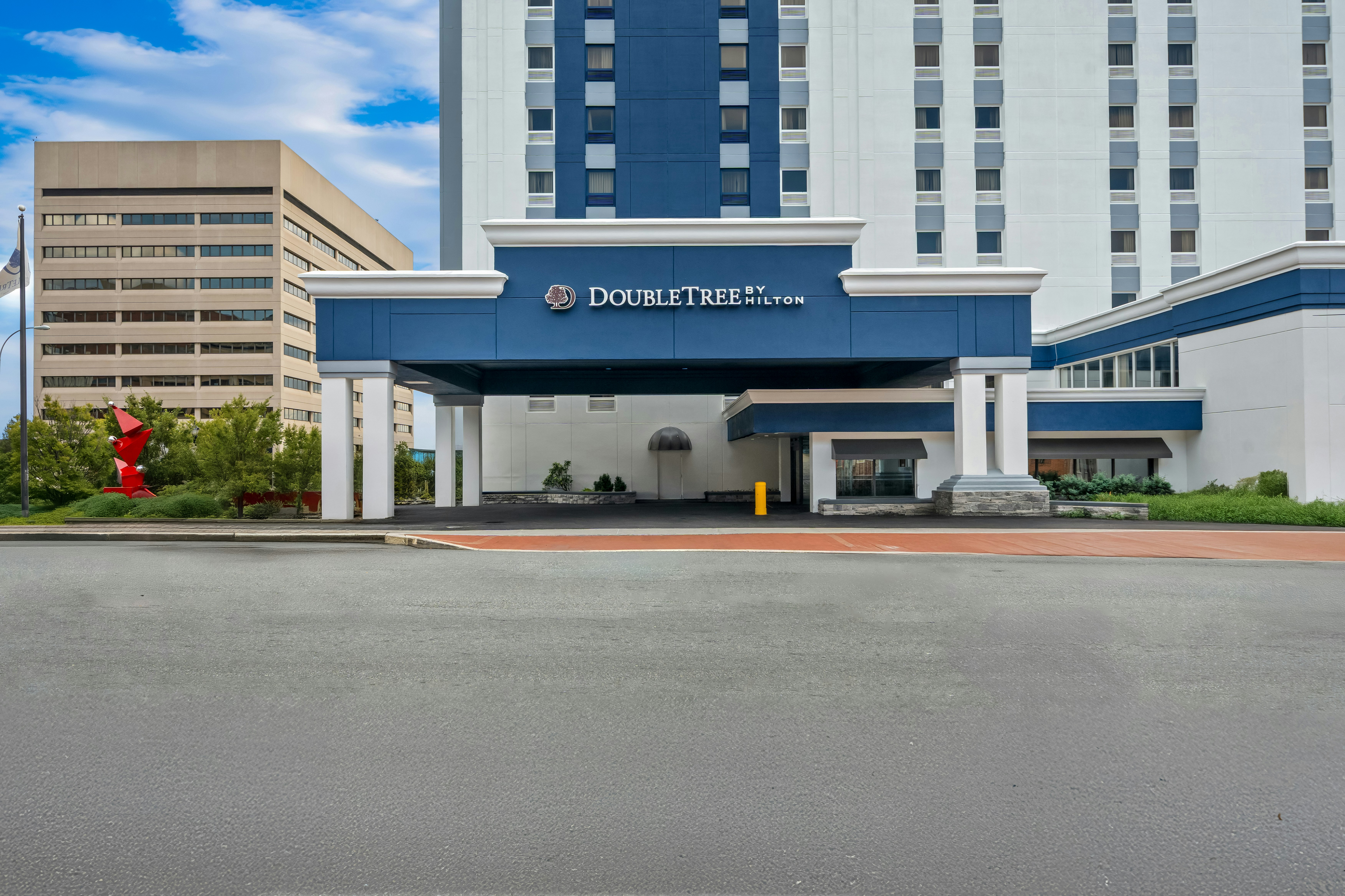 Doubletree Hotel Downtown Wilmington Legal 53/60
