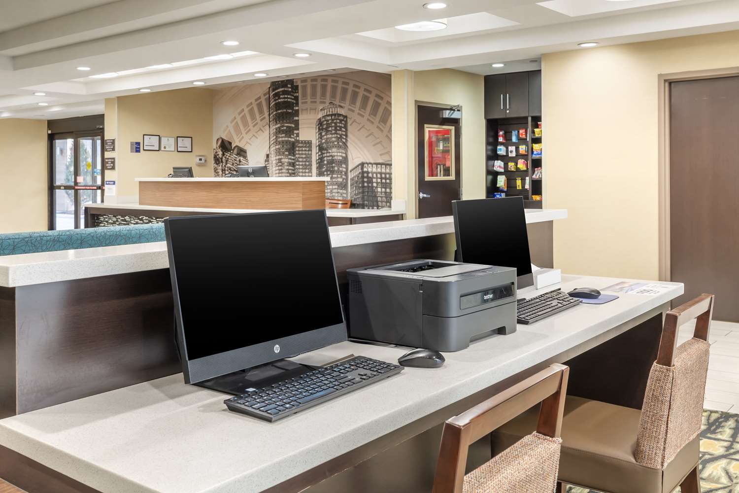 Best Western Plus New Englander 17/20