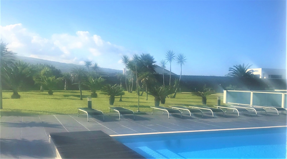 Whales Bay Hotel Apartamentos 24/55